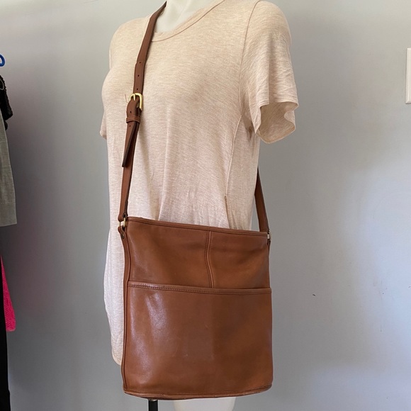Coach Handbags - Vintage Coach ‘duffle sack’